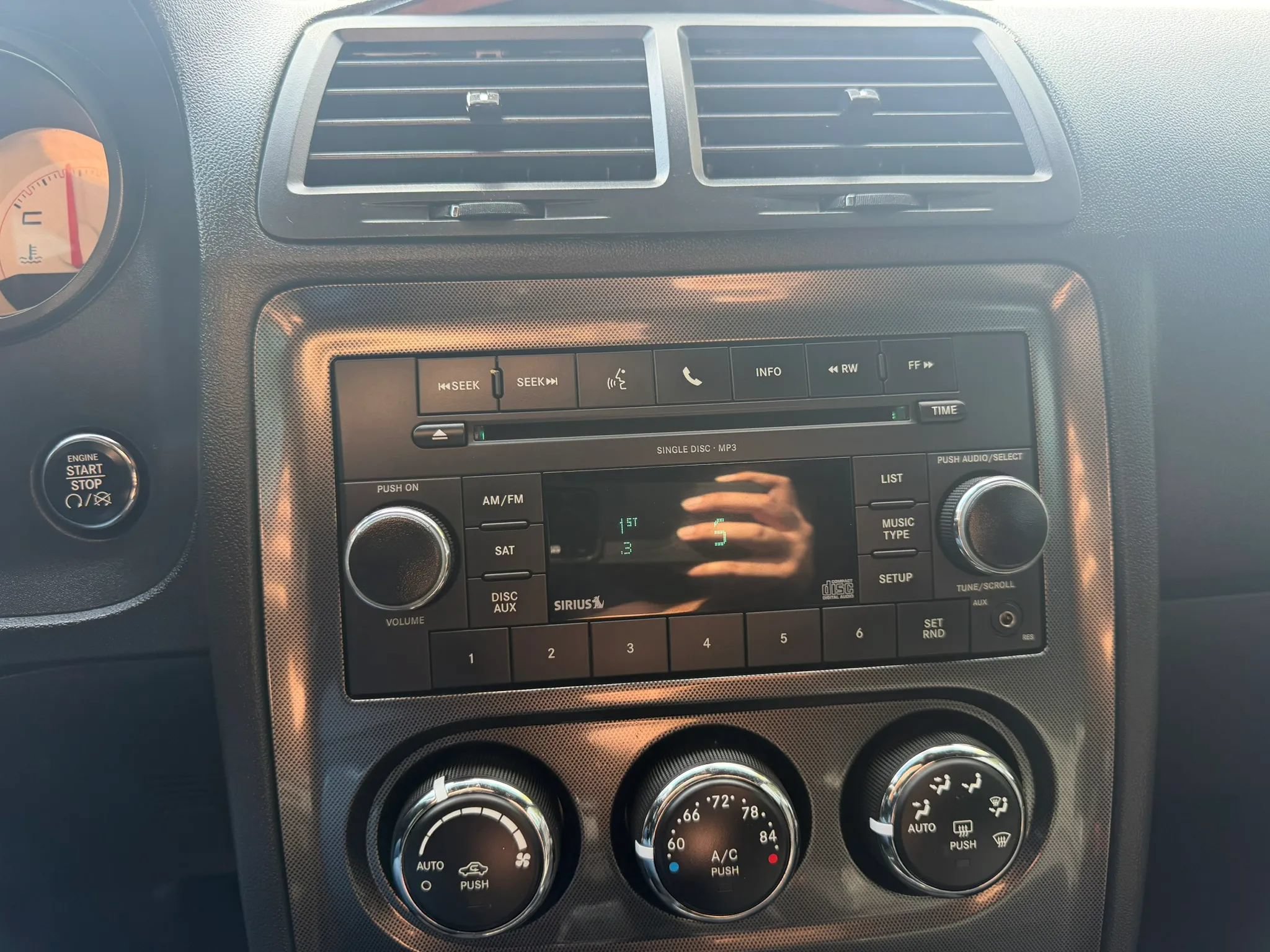 Used 2011 Dodge Challenger RWD image 20