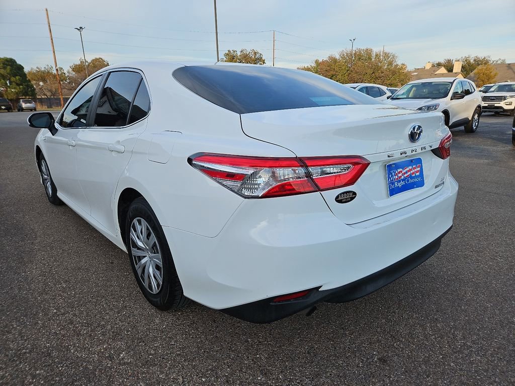 Used 2018 Toyota Camry LE image 8