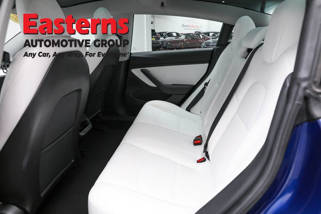 Used 2020 Tesla Model 3 Standard Range Plus image 19