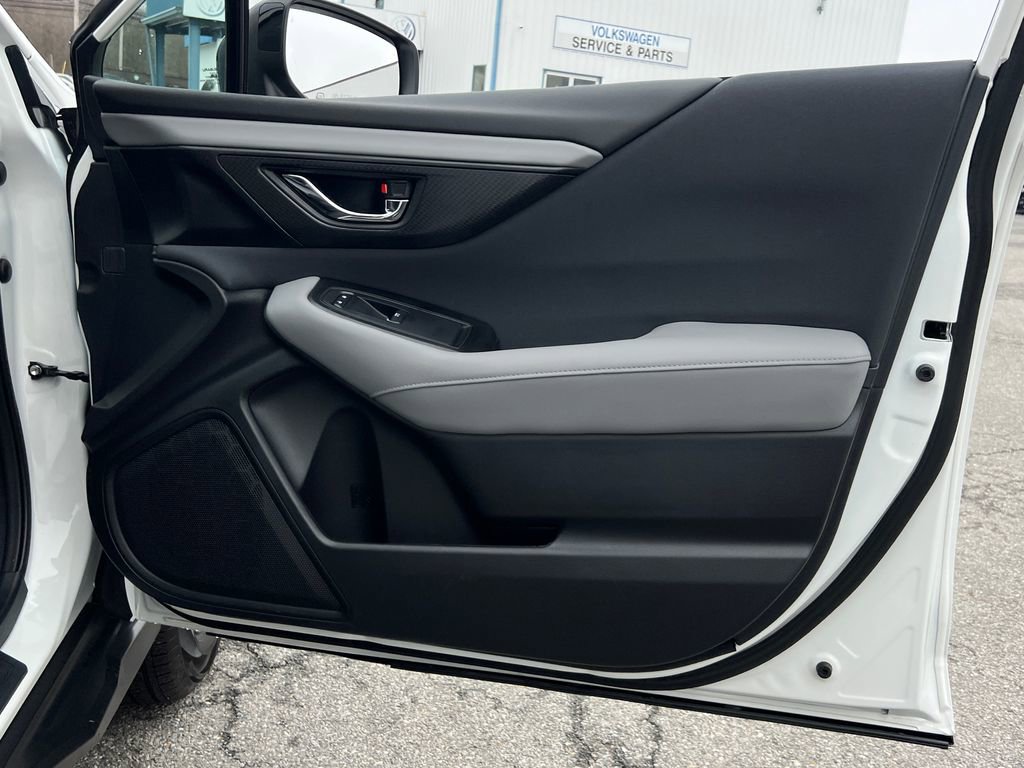 Certified 2025 Subaru Outback Premium image 11