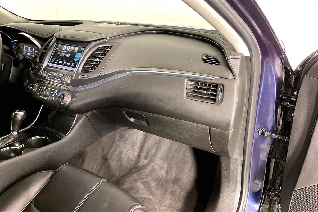 Used 2016 Chevrolet Impala LTZ FWD image 19