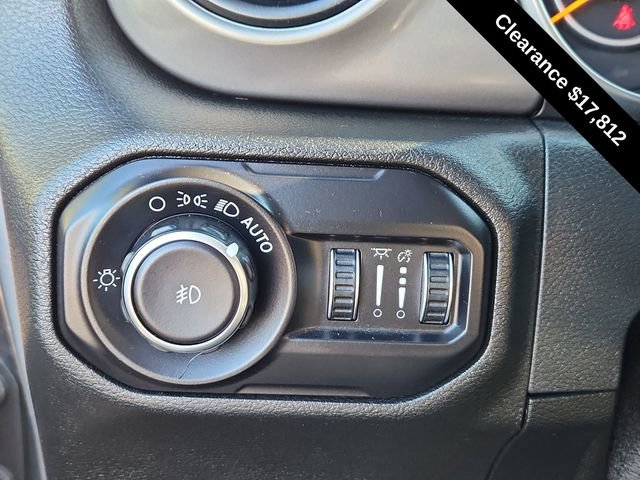 Used 2018 Jeep Wrangler Unlimited Sport S image 33