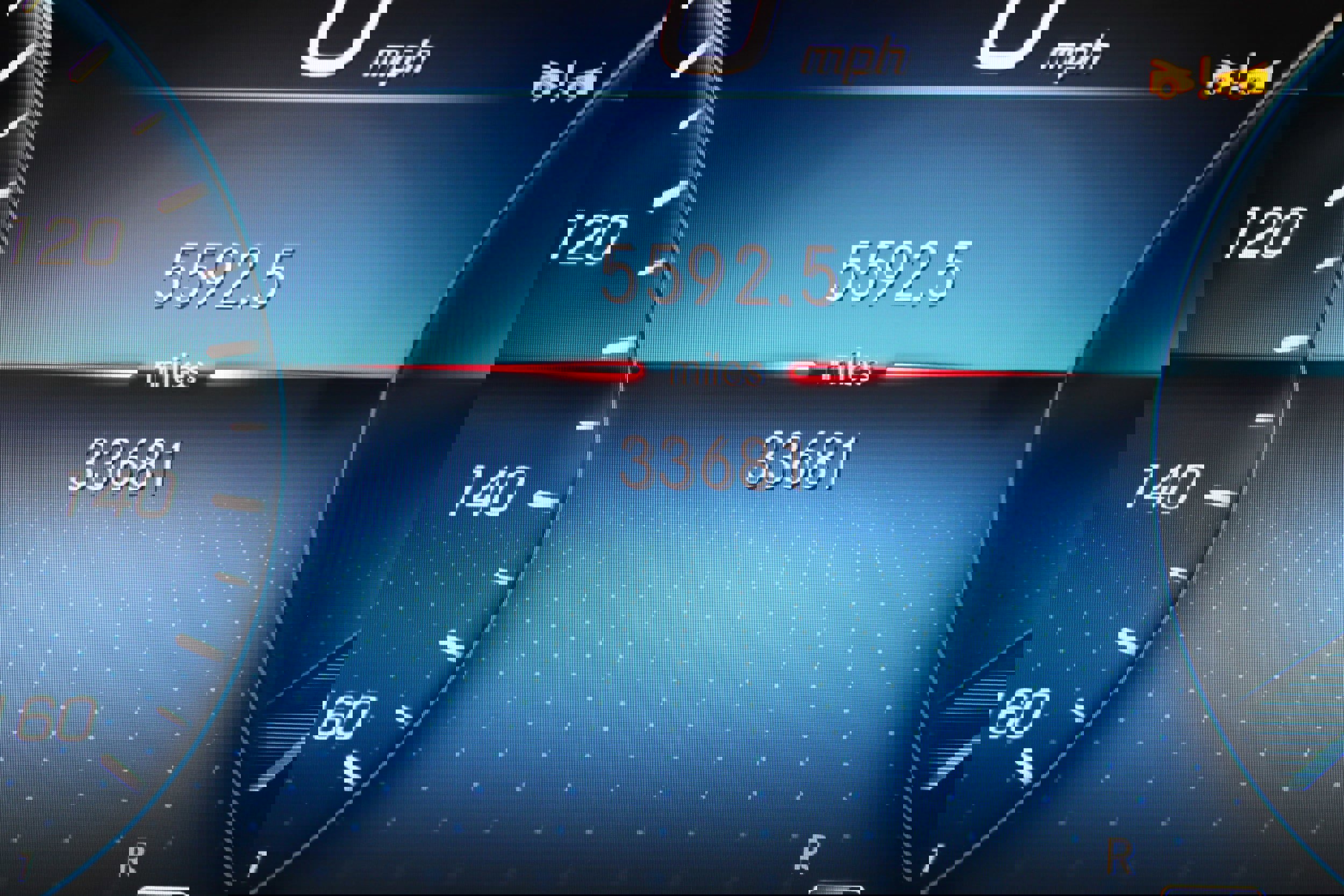 Used 2023 Mercedes-Benz E 450 Cabriolet image 24