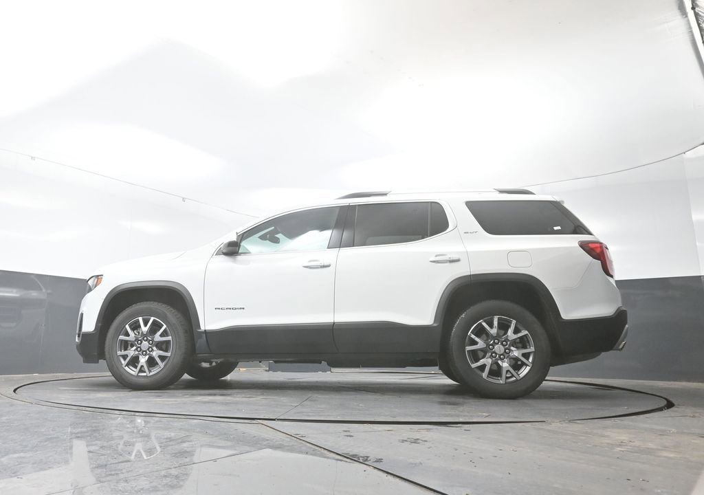 Used 2023 GMC Acadia SLT image 30