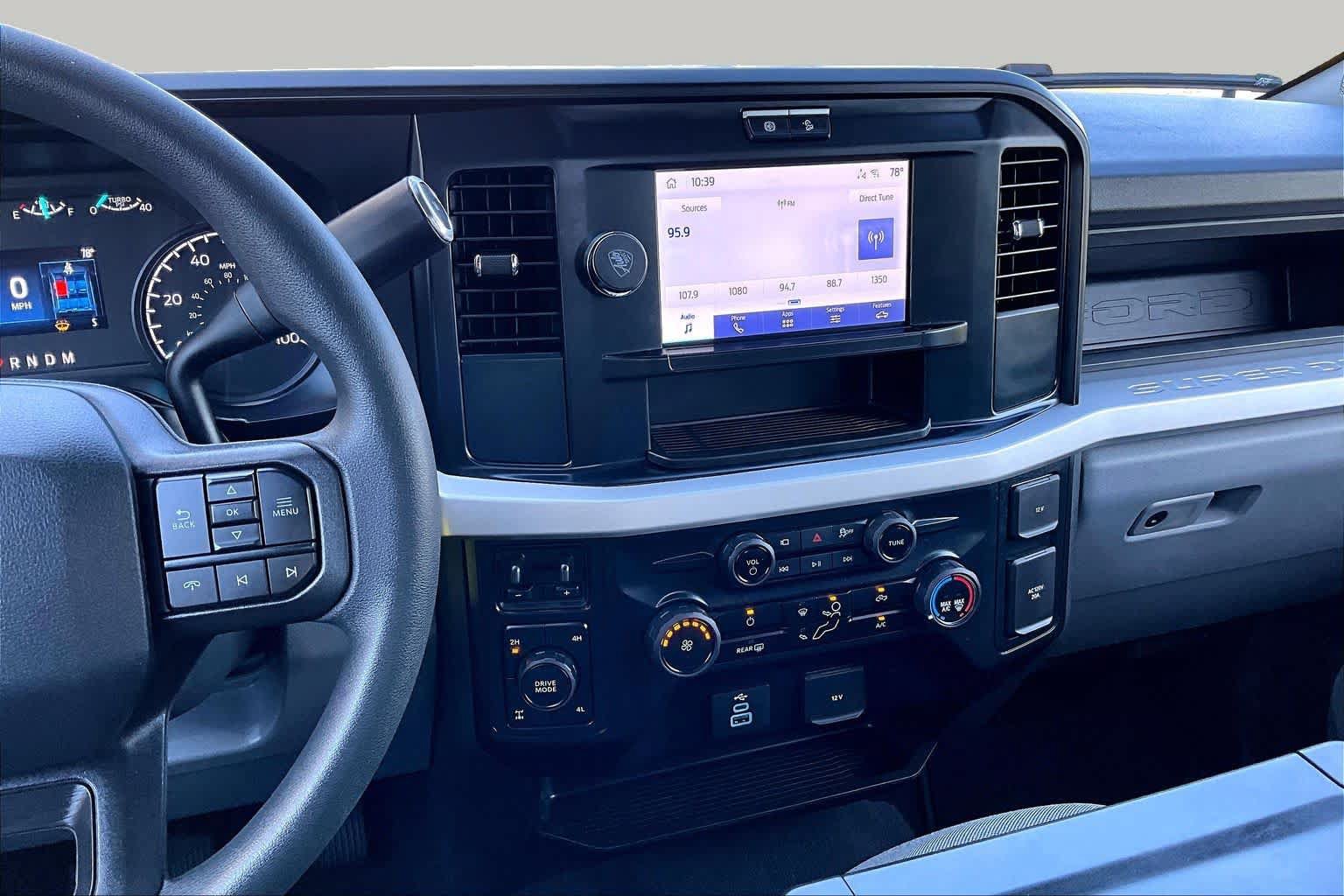 Used 2025 Ford F350 XL w/ STX Appearance Package AWD/4WD image 7