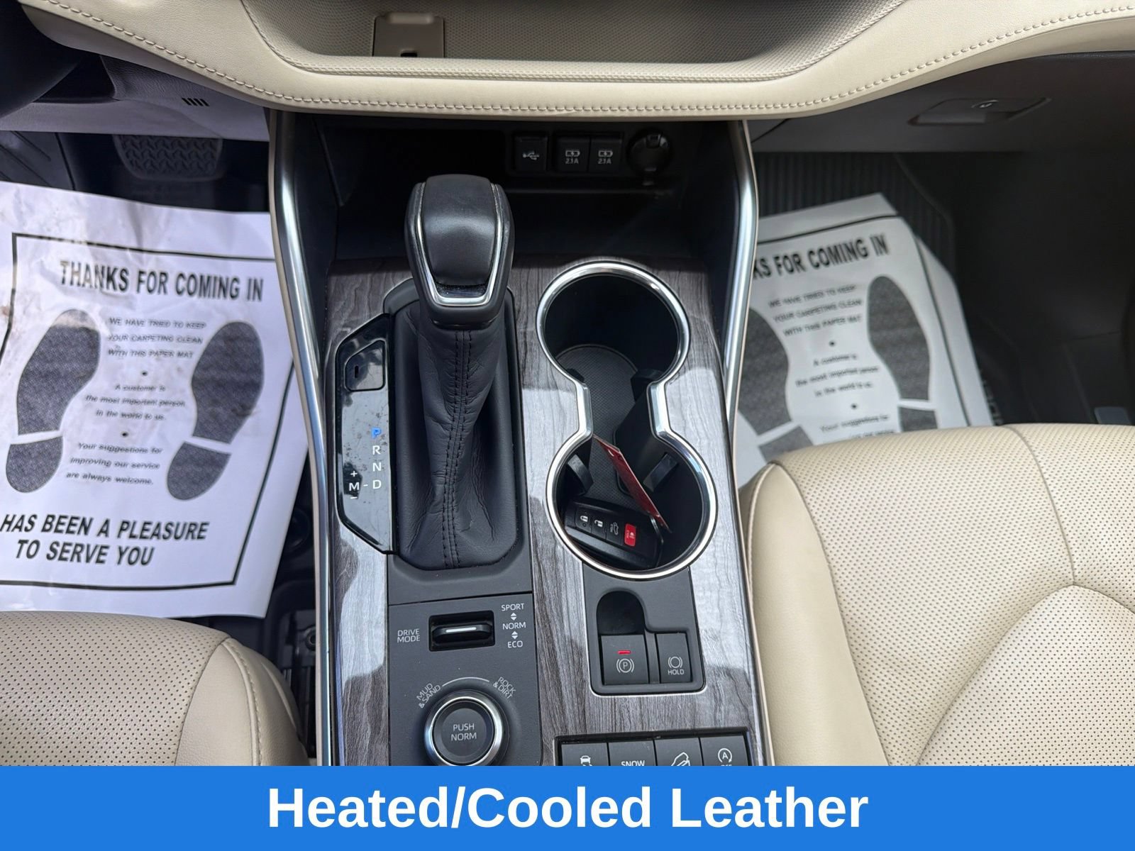 Used 2020 Toyota Highlander Limited AWD/4WD image 18