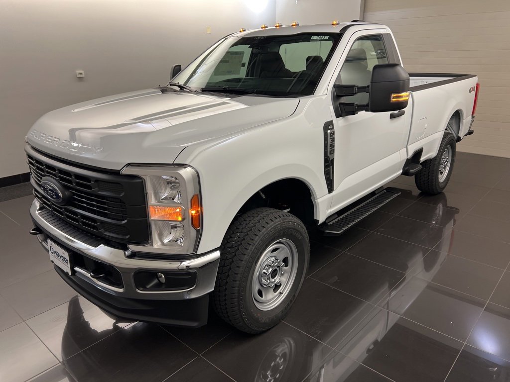 New 2026 Ford F350 XL w/ XL Chrome Package image 3
