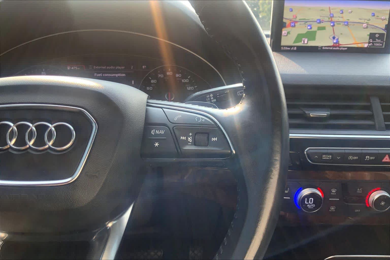 Used 2017 Audi Q7 3.0T Premium Plus AWD/4WD image 24