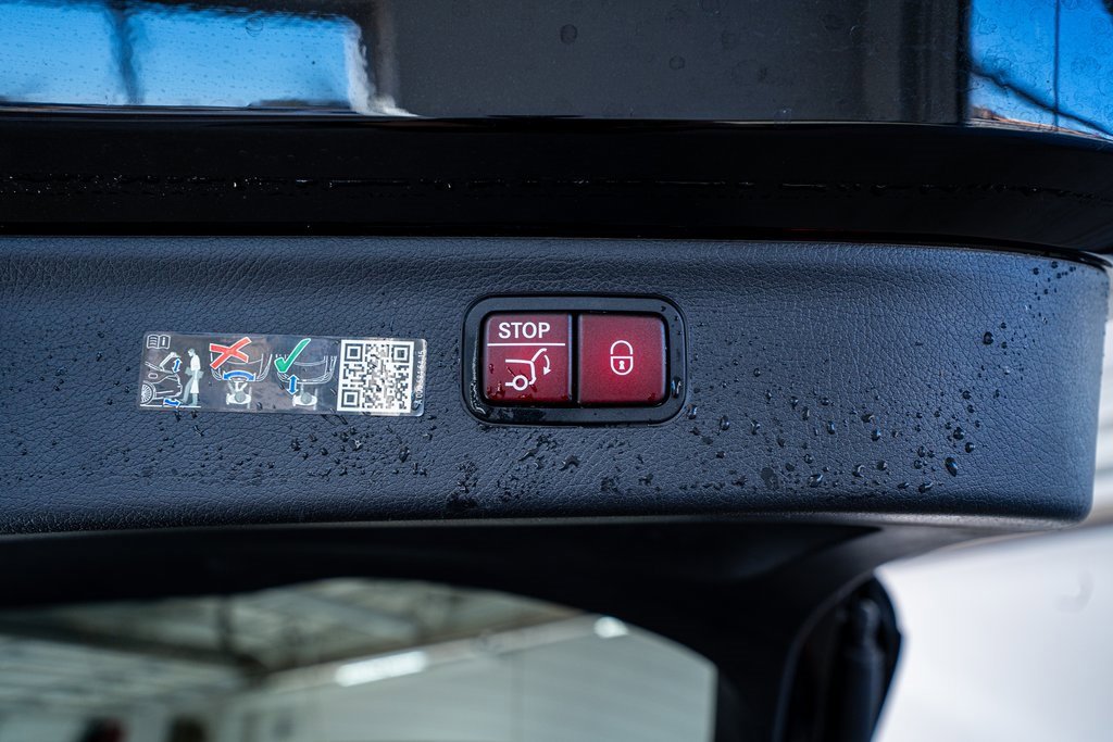 Used 2023 Mercedes-Benz EQS 450+ SUV image 62