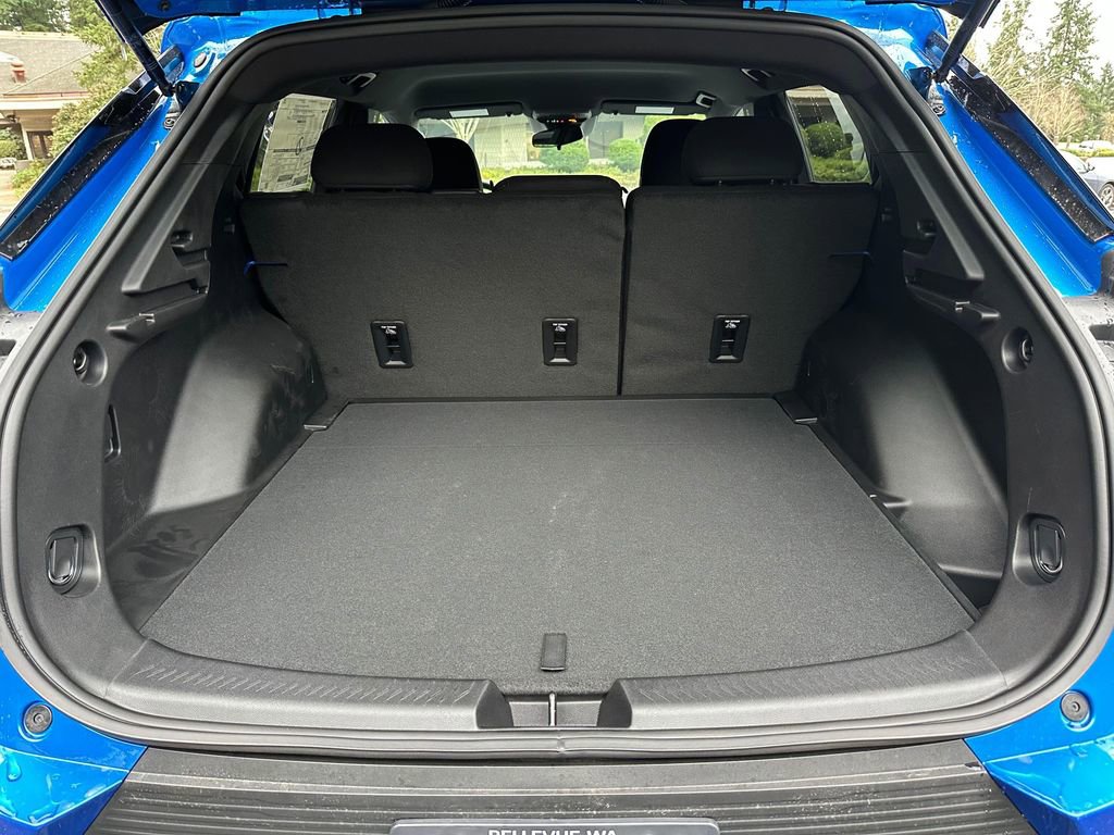 New 2026 Chevrolet Equinox EV LT image 13