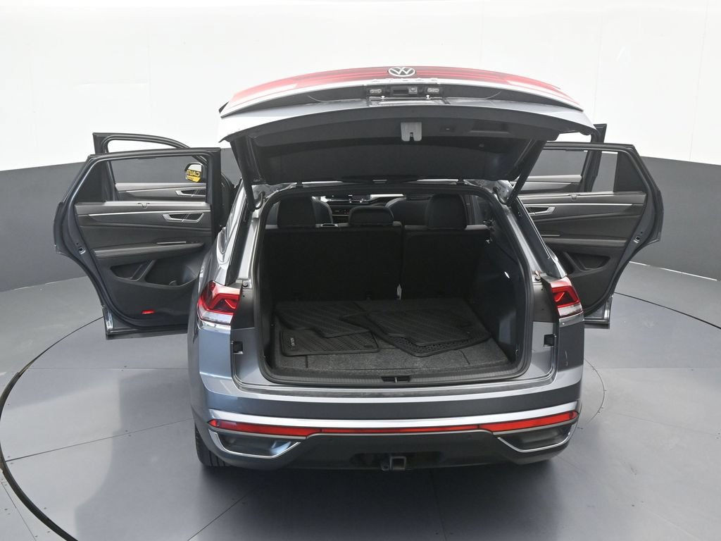 Used 2025 Volkswagen Atlas Cross Sport SE w/ Panoramic Sunroof Package FWD image 74