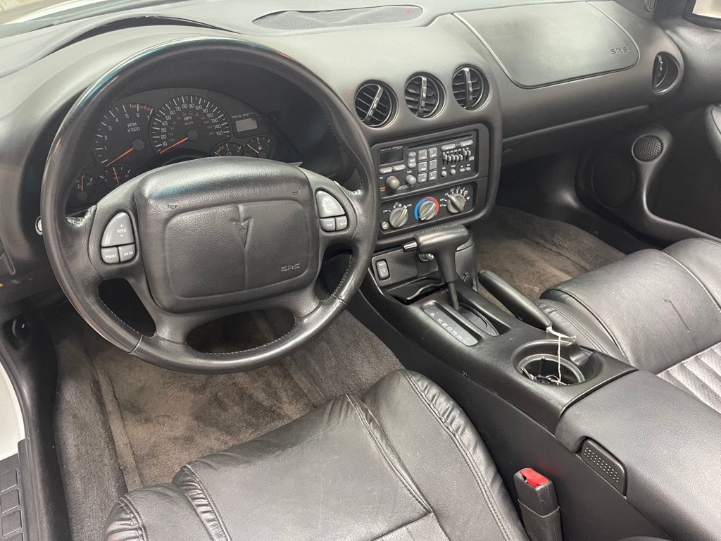 Used 2000 Pontiac Firebird Trans Am RWD image 22