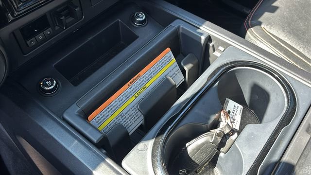 Used 2021 Nissan Titan PRO-4X w/ Pro-4x Convenience Package image 21