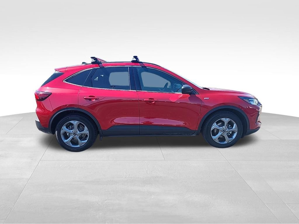 Used 2025 Ford Escape ST-Line w/ Tech Pack #1 FWD image 30