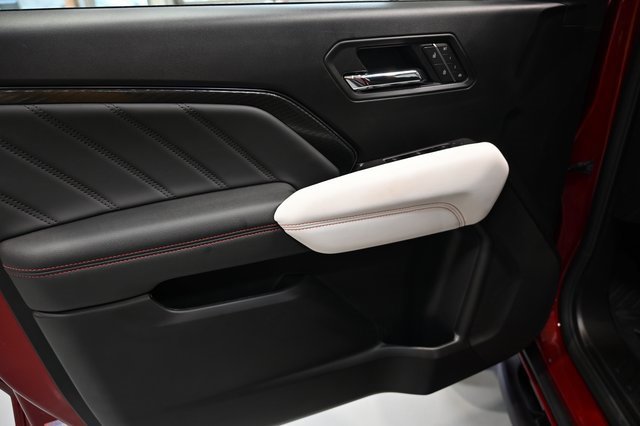 New 2026 GMC Canyon AT4X image 26