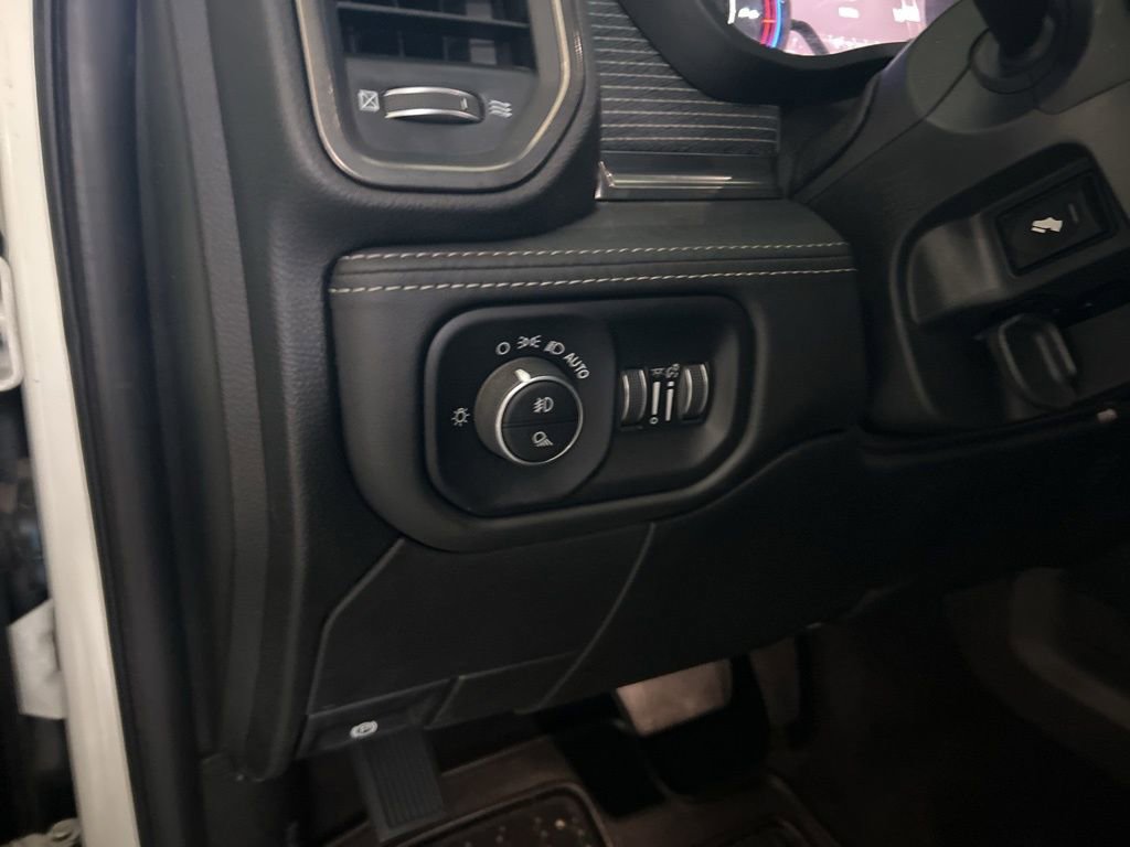 Used 2020 RAM 3500 Limited image 45