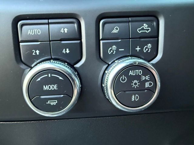 Used 2024 GMC Sierra 2500 Denali w/ Denali Reserve Package image 35