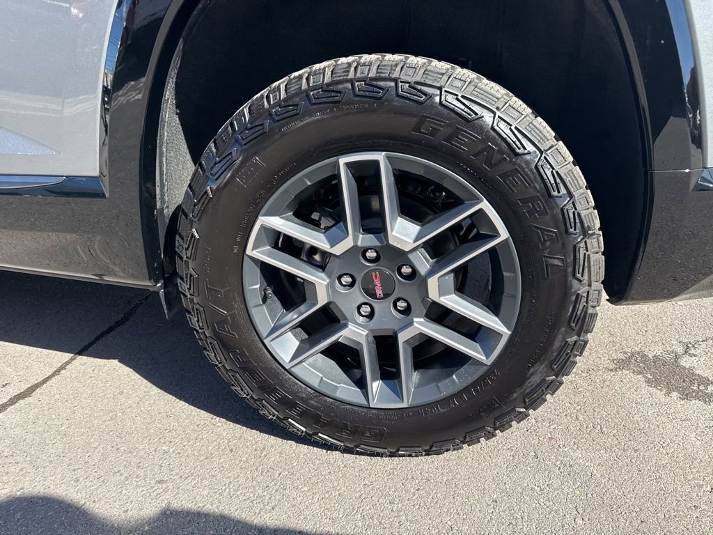 New 2026 GMC Terrain AT4 image 37