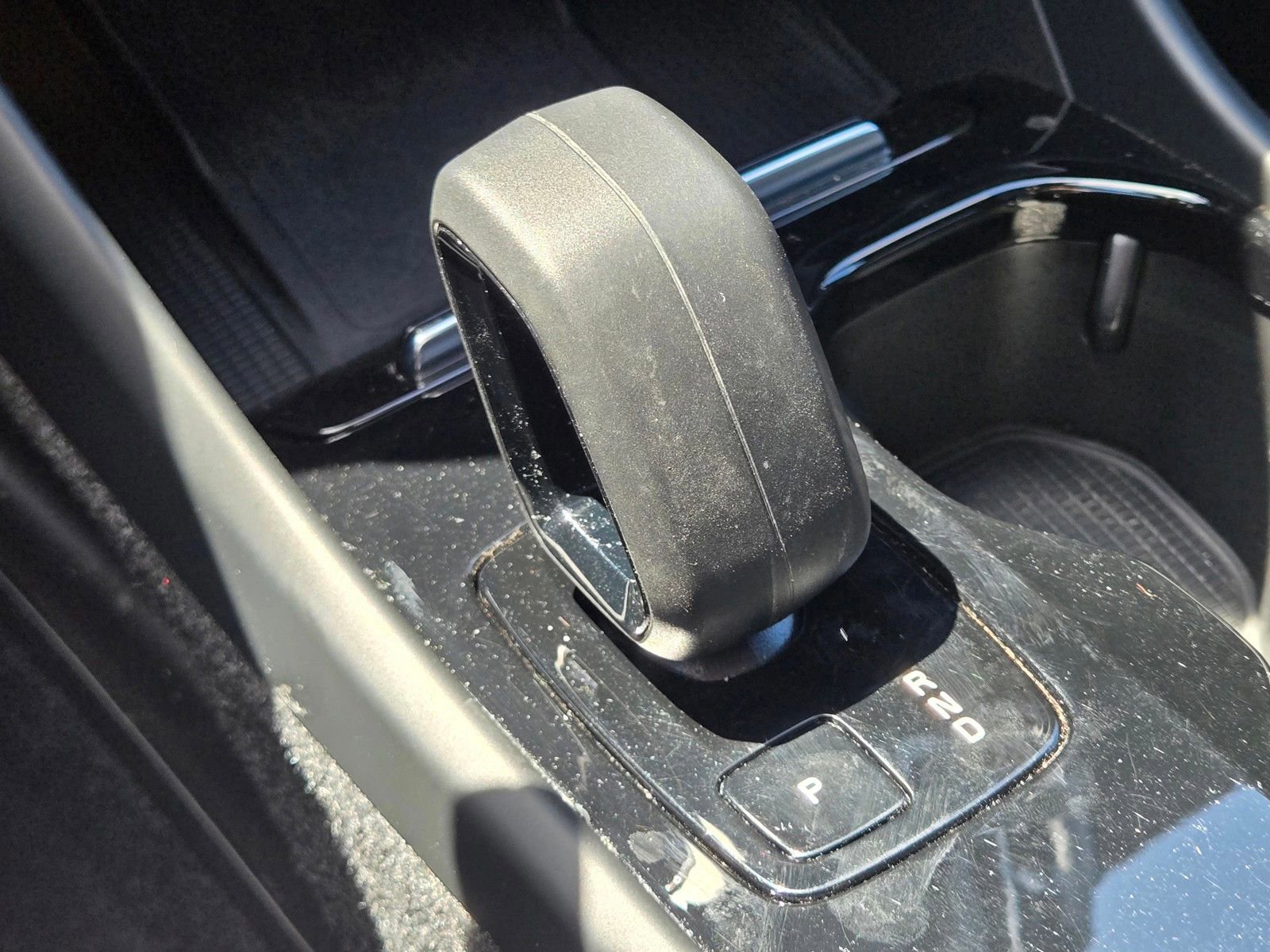 Certified 2023 Volvo C40 P8 Recharge Plus w/ Protection Package Premier AWD/4WD image 21