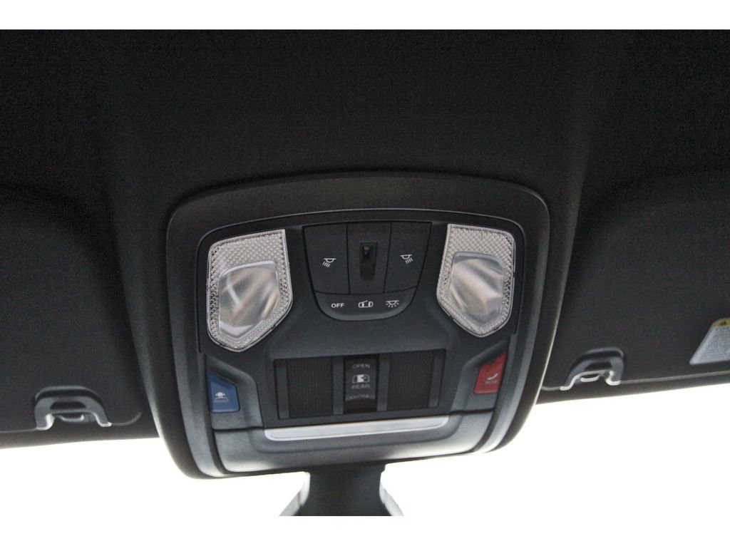 Used 2023 RAM 1500 Big Horn AWD/4WD image 23
