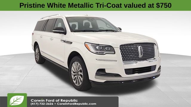 Used 2024 Lincoln Navigator L Premiere image 1