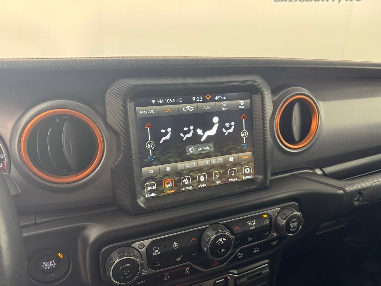 Used 2022 Jeep Gladiator Mojave w/ LED Lighting Group AWD/4WD image 18