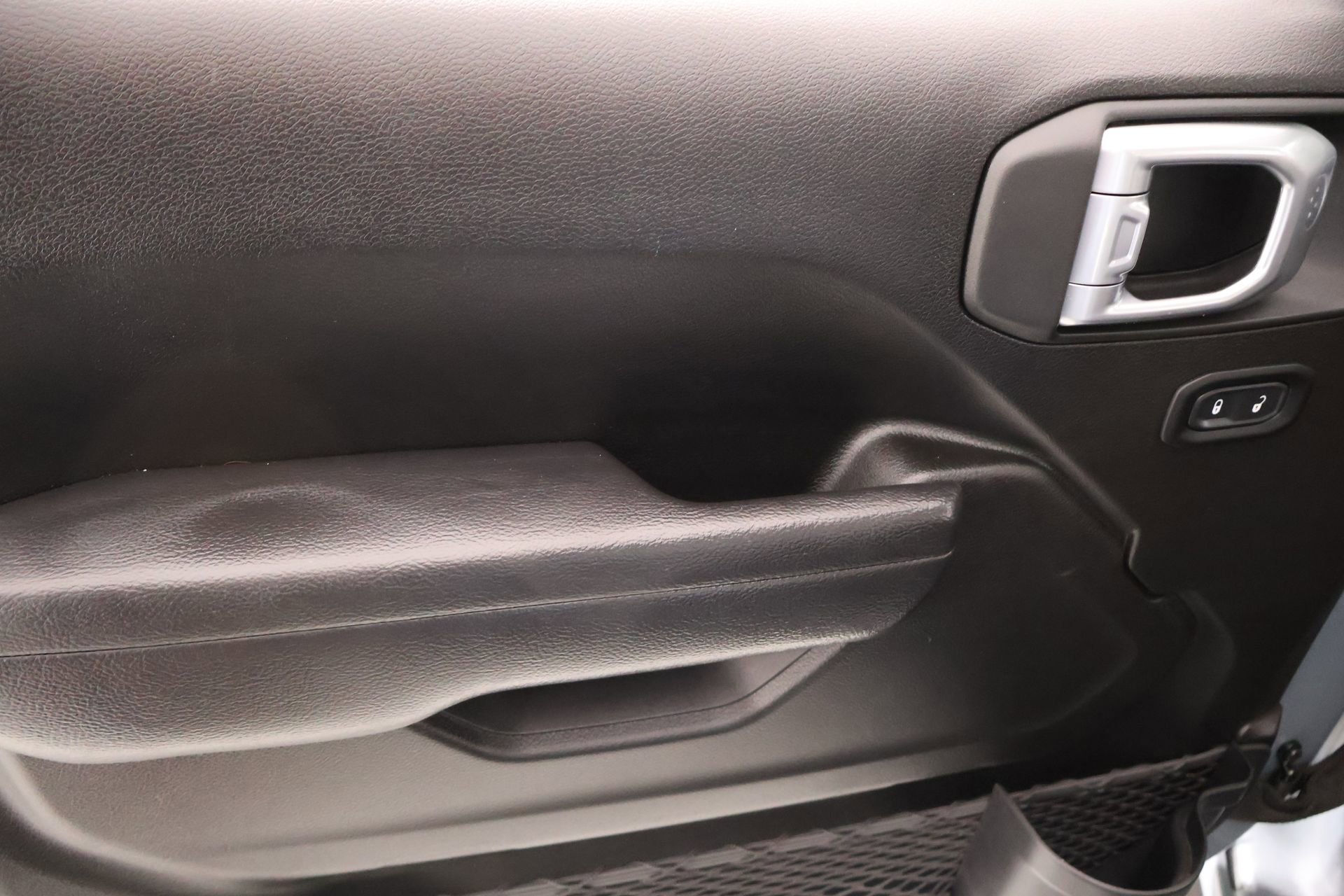 Used 2024 Jeep Gladiator Sport image 14