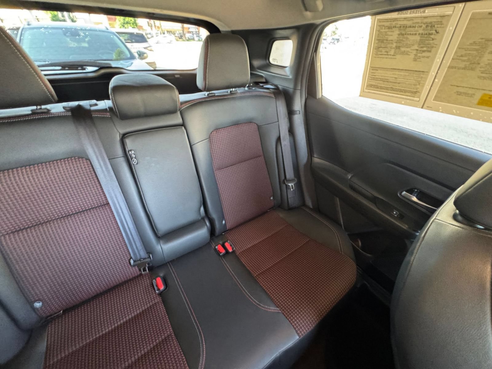 Used 2026 Nissan Kicks SR FWD image 36