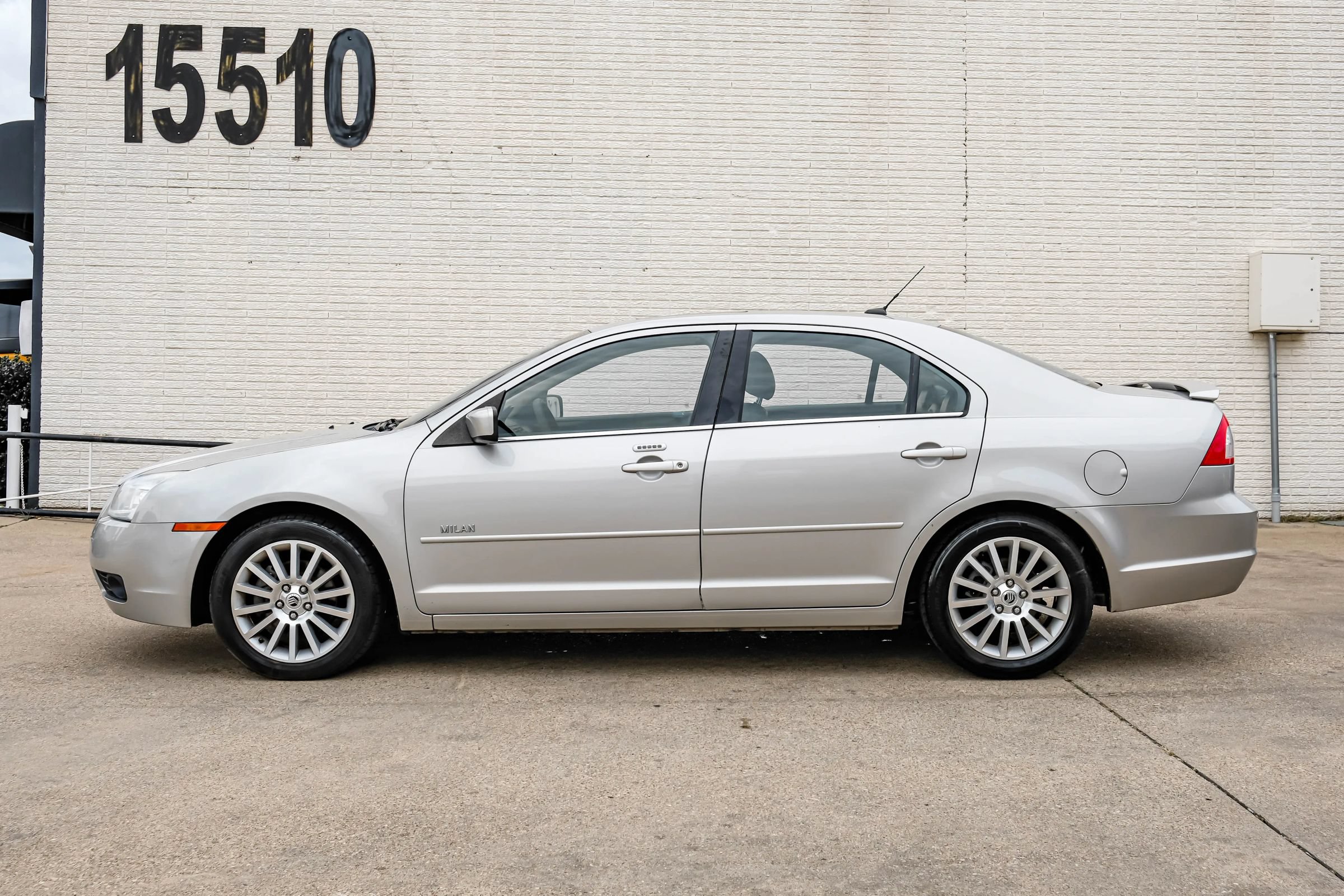 Used 2008 Mercury Milan Premier FWD image 11