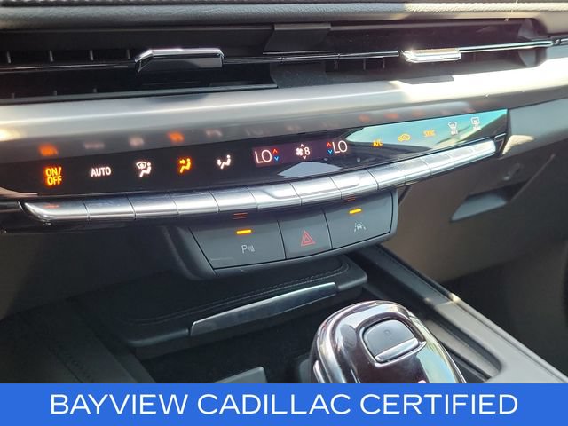 Certified 2024 Cadillac XT4 Premium Luxury AWD/4WD image 30