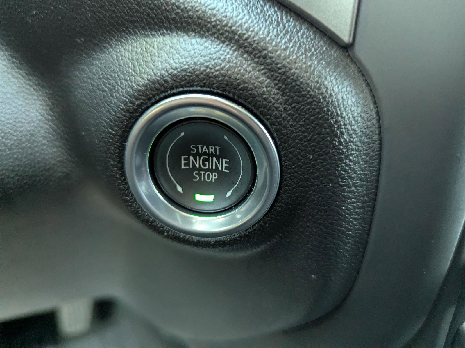 Certified 2025 Chevrolet Silverado 2500 Custom w/ Custom Convenience Package image 19