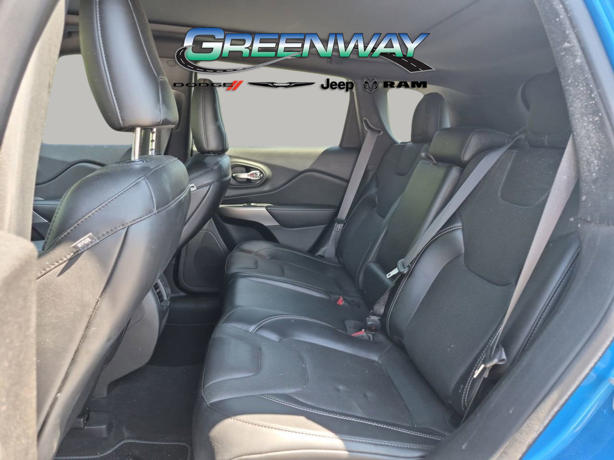 Used 2021 Jeep Cherokee Latitude Lux 80th Anniv w/ Quick Order Package 26U 80TH FWD image 12