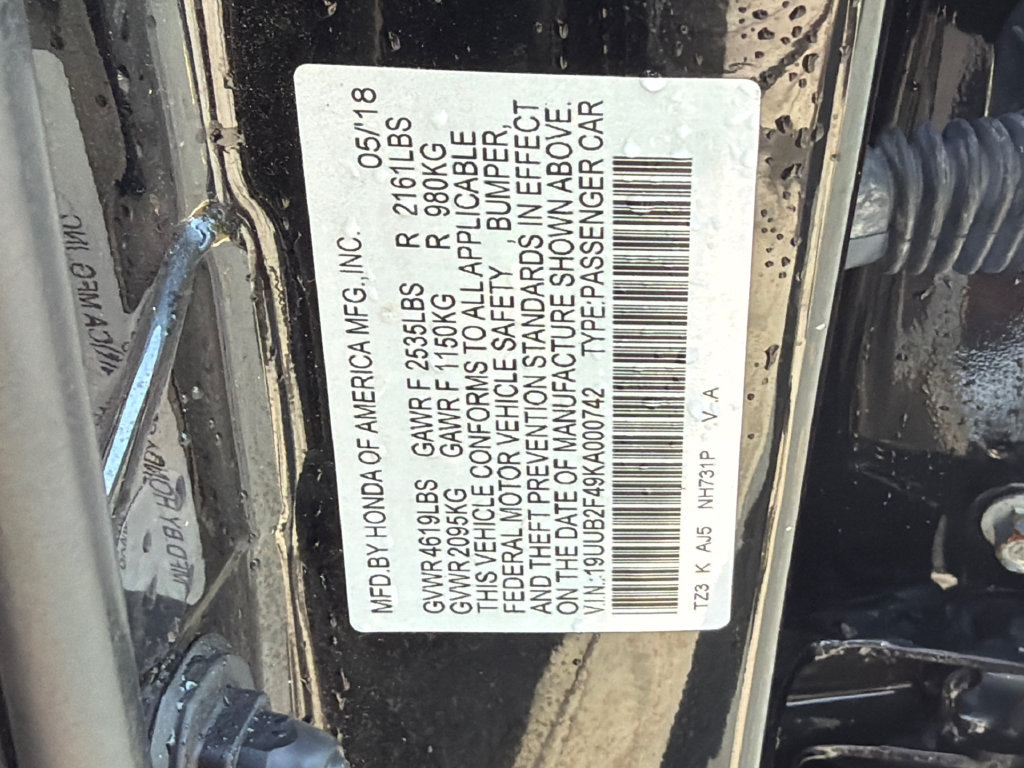 Used 2019 Acura TLX w/ Technology Package FWD image 32