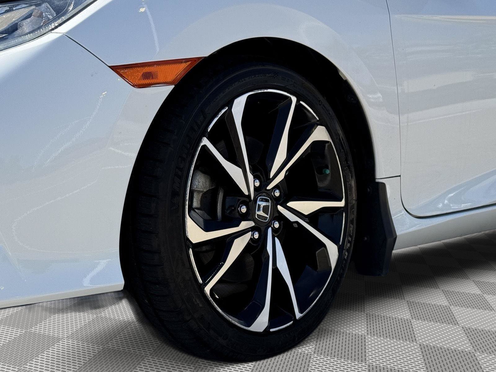 Certified 2018 Honda Civic Si image 8
