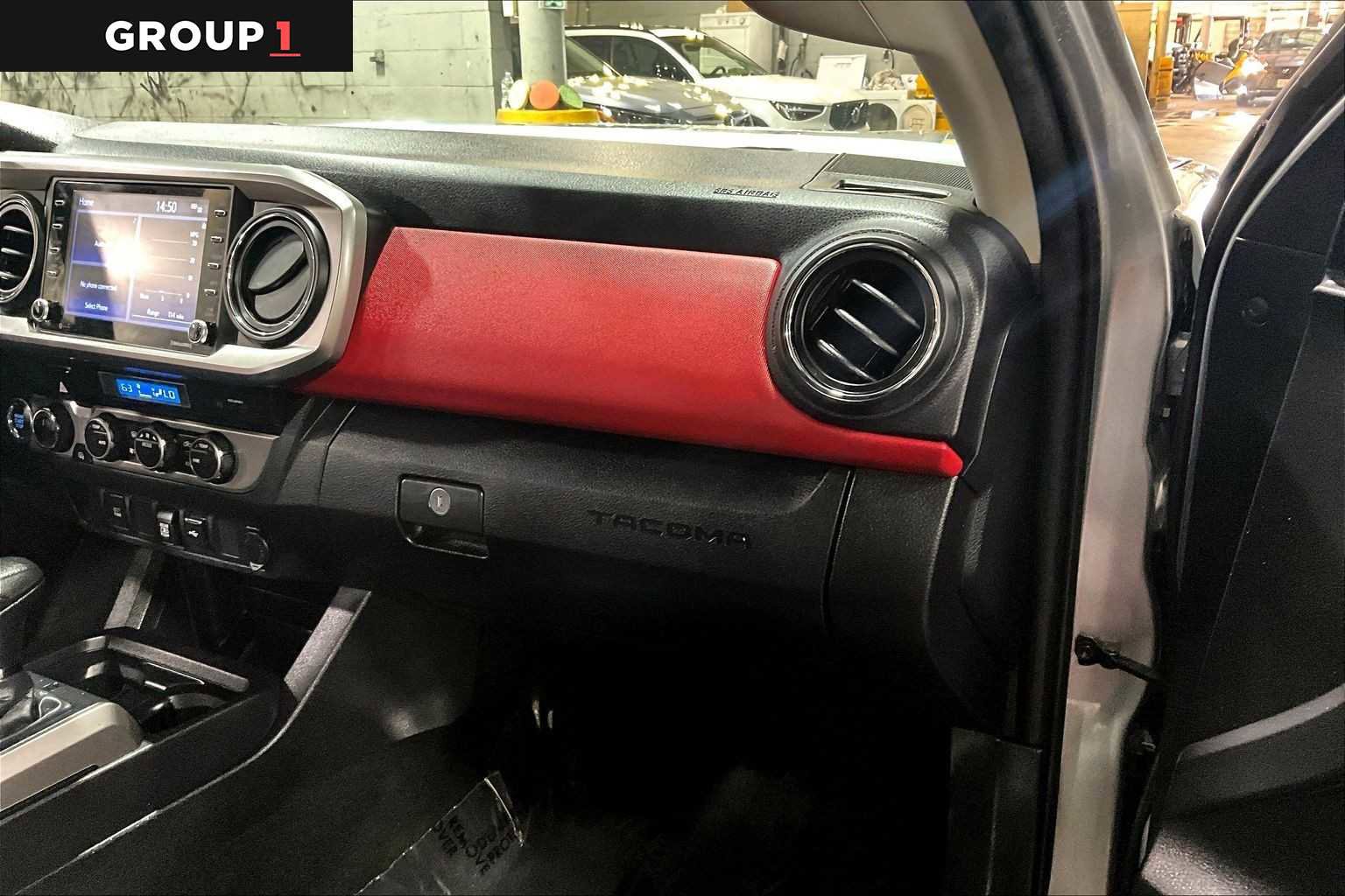 Certified 2023 Toyota Tacoma SR5 AWD/4WD image 19