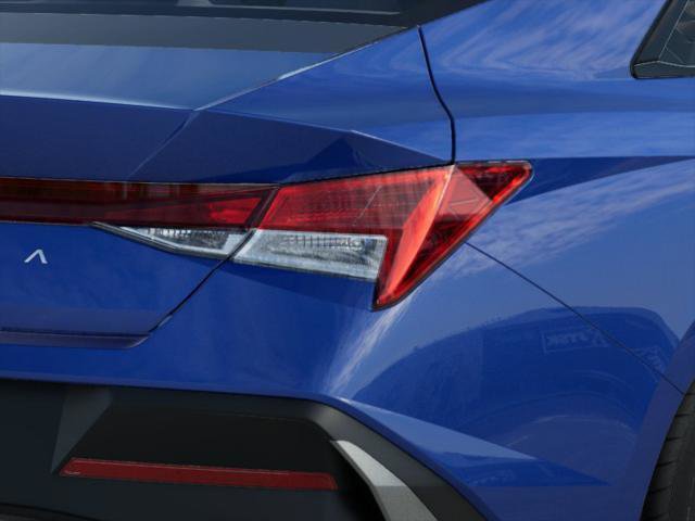 New 2025 Hyundai Elantra SEL image 10