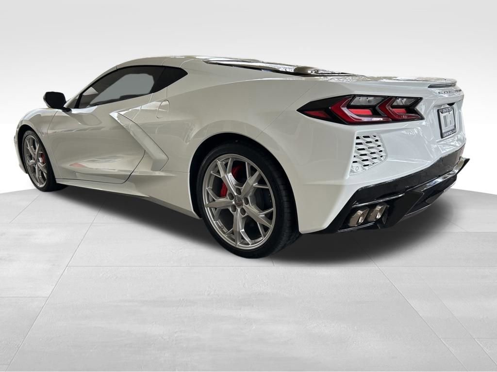 Used 2021 Chevrolet Corvette Stingray Preferred Cpe w/ Chrome Exterior Badge Package image 4