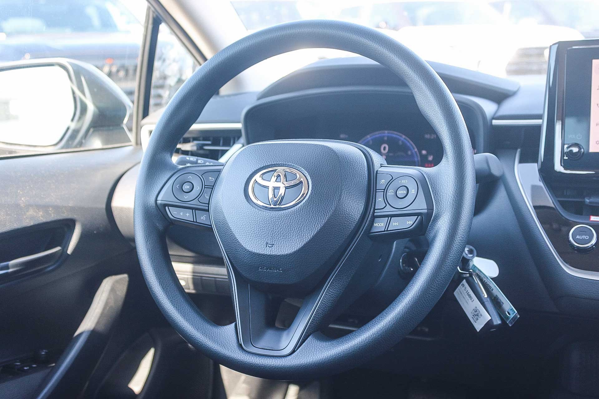 New 2027 Toyota Corolla LE FWD image 18