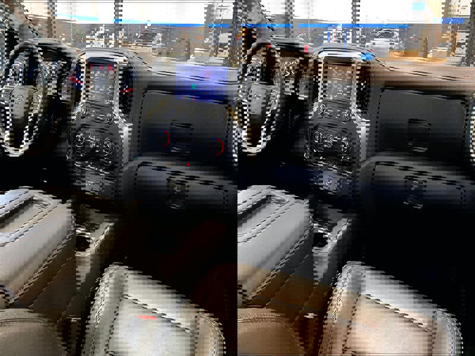 Used 2020 Chevrolet Silverado 1500 LT Trail Boss image 14