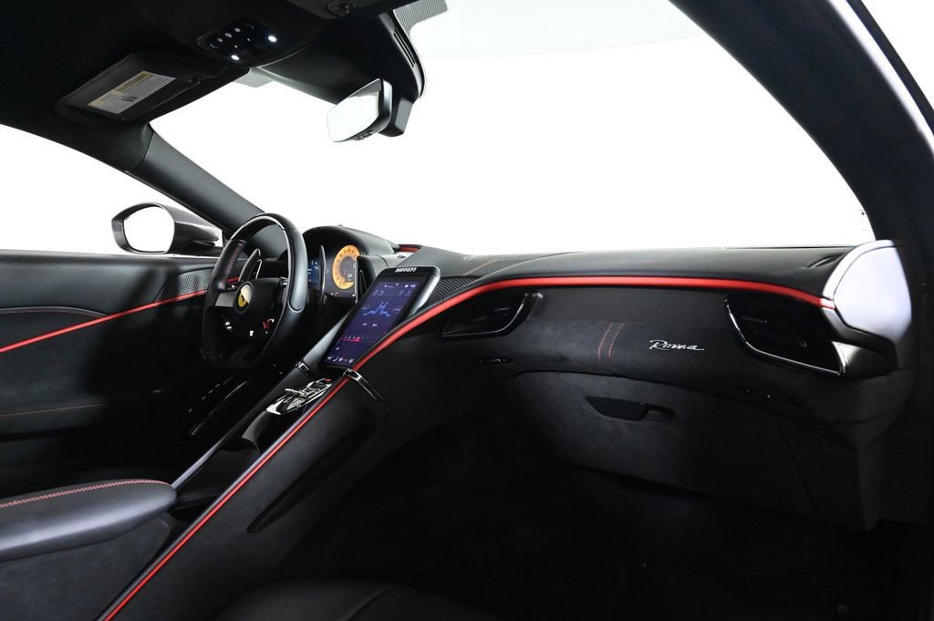 Certified 2022 Ferrari Roma RWD image 17