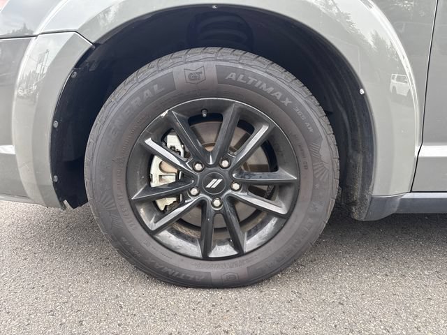 Used 2020 Dodge Journey SE w/ SE Popular Equipment Group FWD image 28