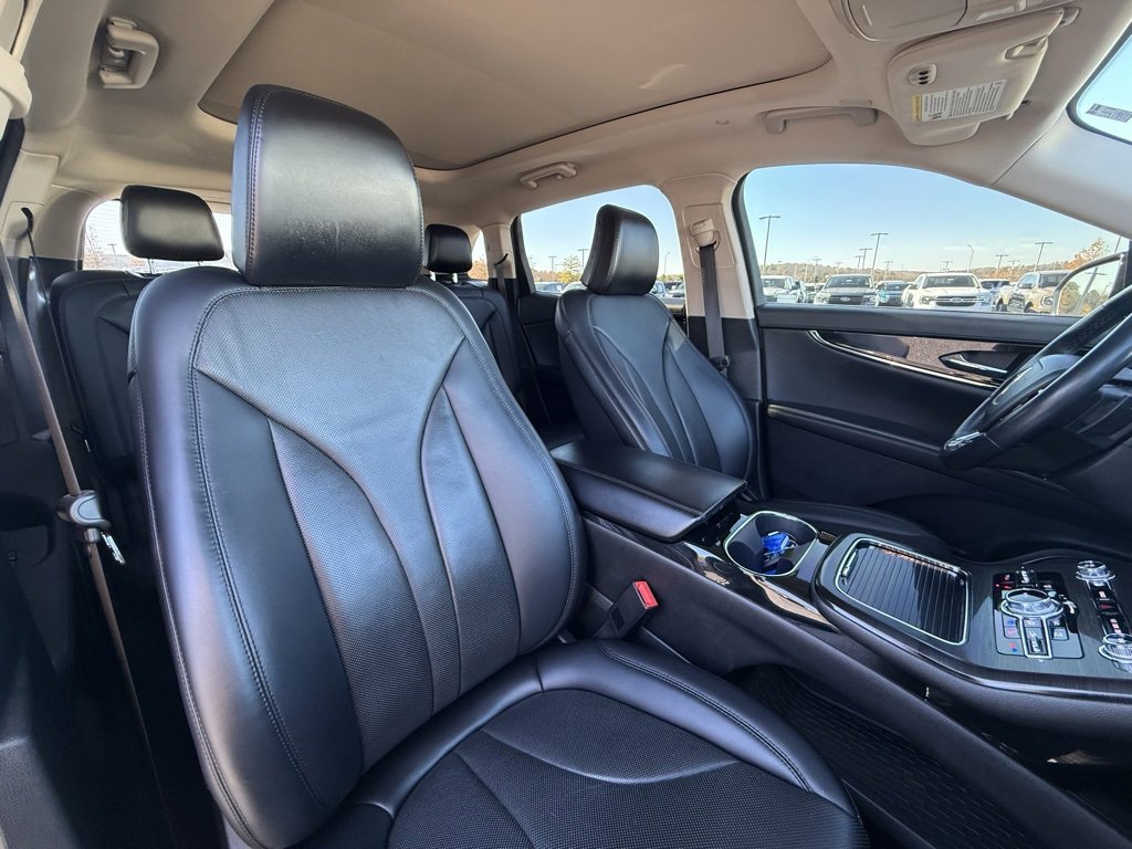 Used 2021 Lincoln Nautilus Reserve w/ Equipment Group 201A image 30