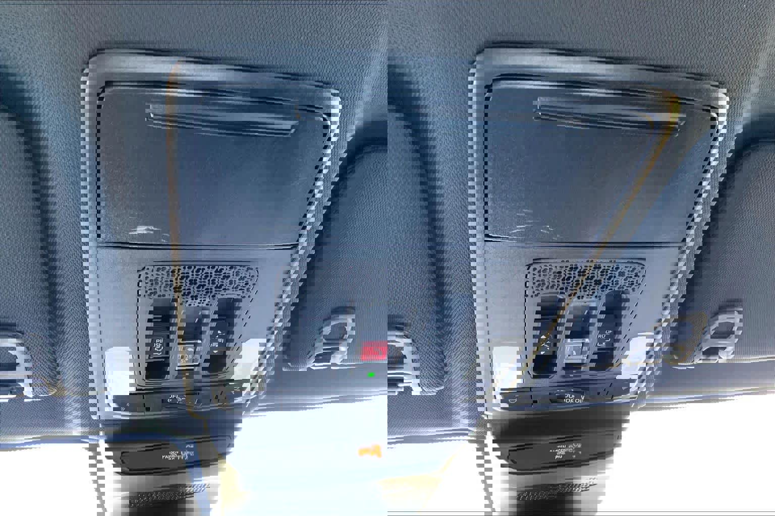 Used 2025 Acura ADX A-Spec image 33