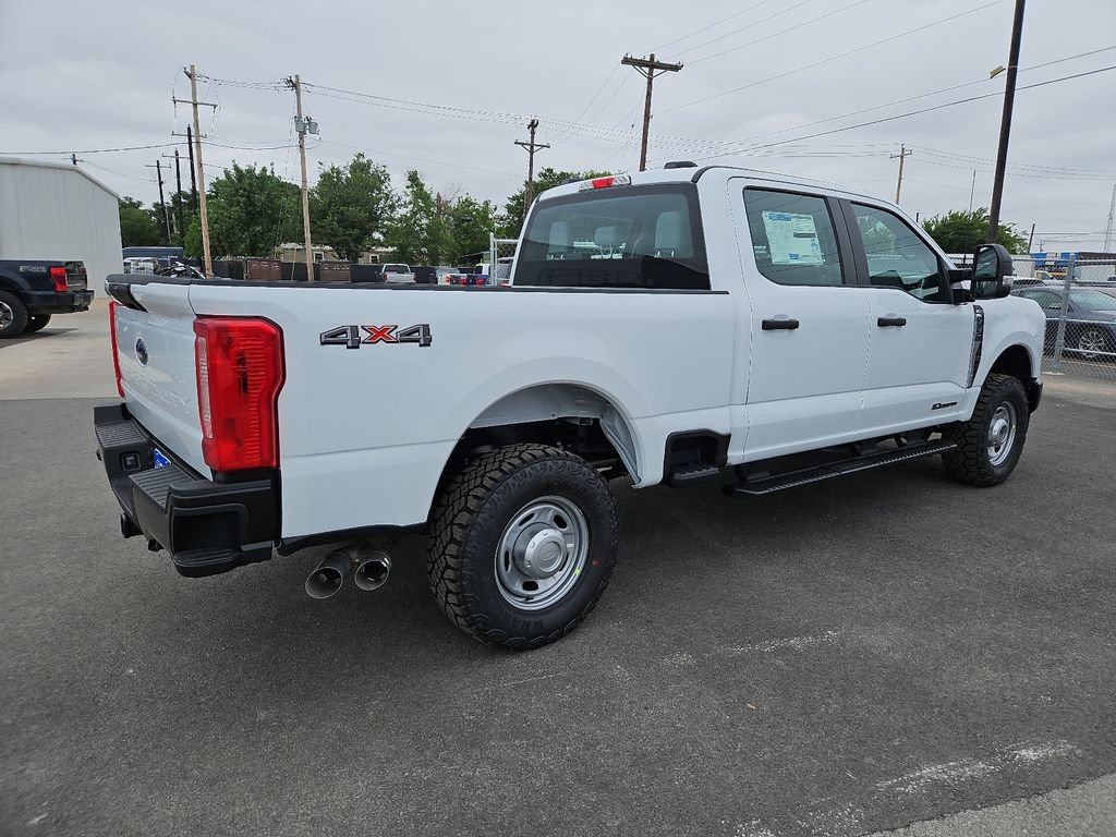 New 2026 Ford F350 XL w/ XL Off-Road Package AWD/4WD image 13