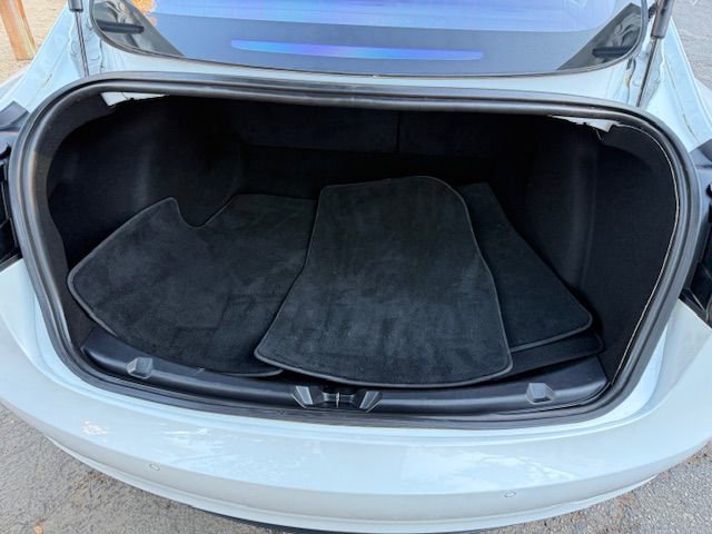Used 2018 Tesla Model 3 Long Range image 16