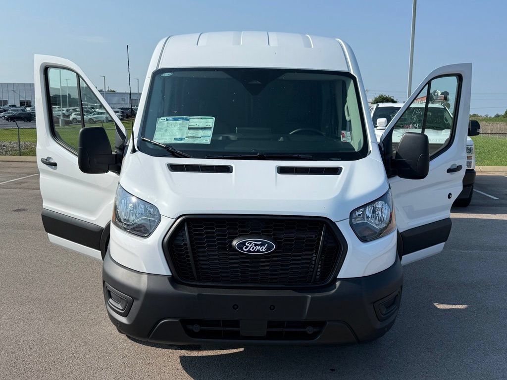 New 2026 Ford Transit 250 148 Medium Roof RWD image 7