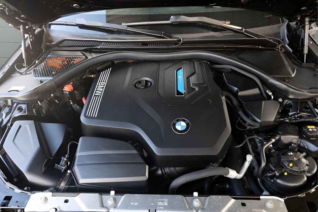 Used 2022 BMW 330e xDrive w/ Premium Package AWD/4WD image 75