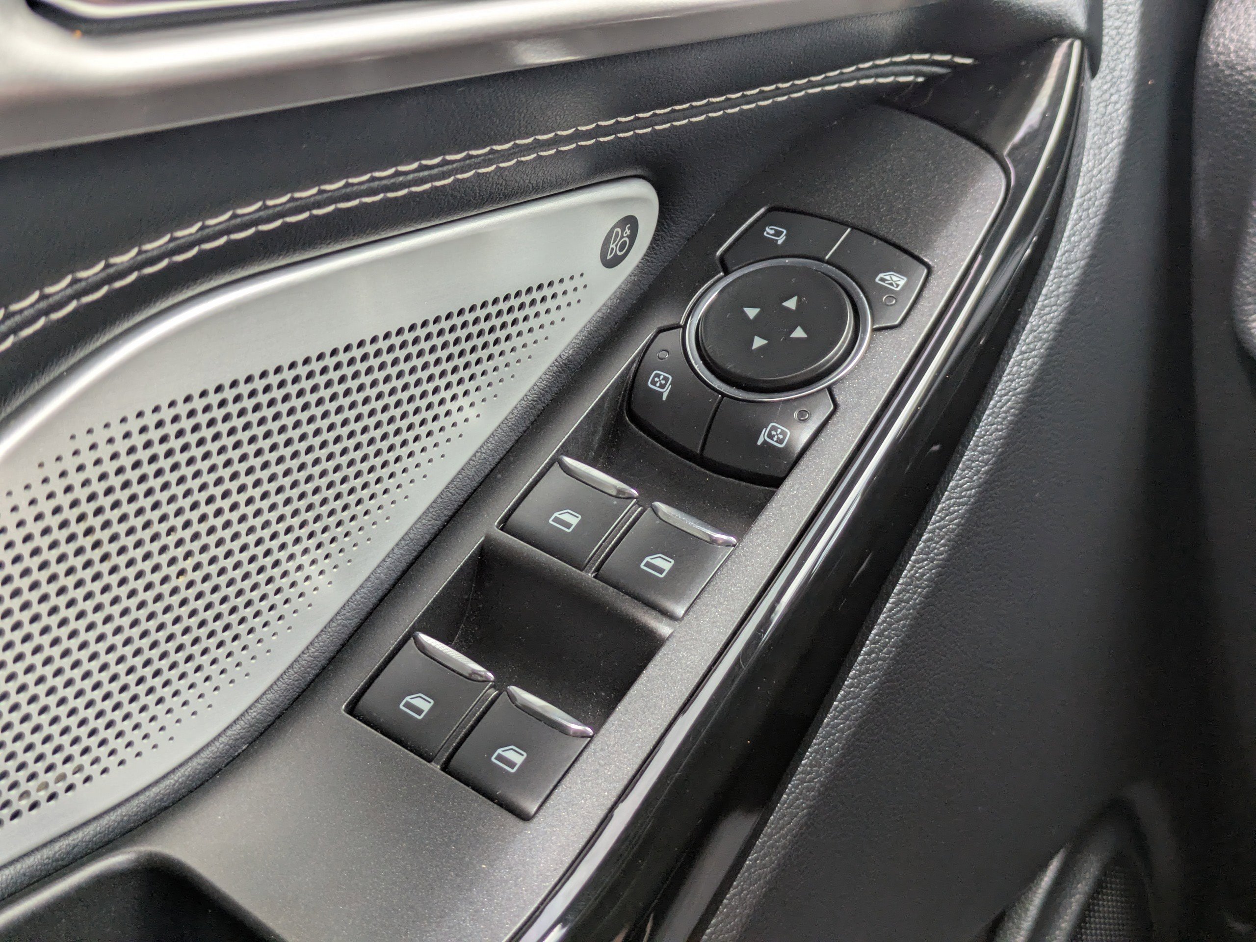 Used 2021 Ford Explorer ST w/ Equipment Group 401A image 26