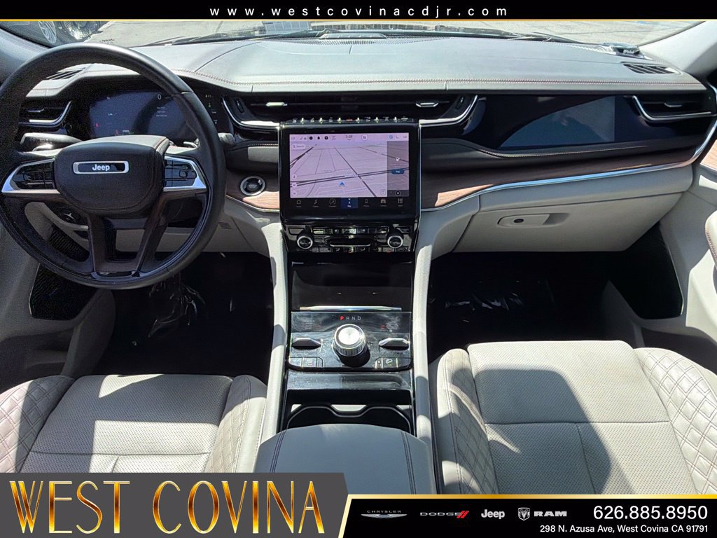Used 2022 Jeep Grand Cherokee Summit w/ Advanced Protech Group IV AWD/4WD image 36