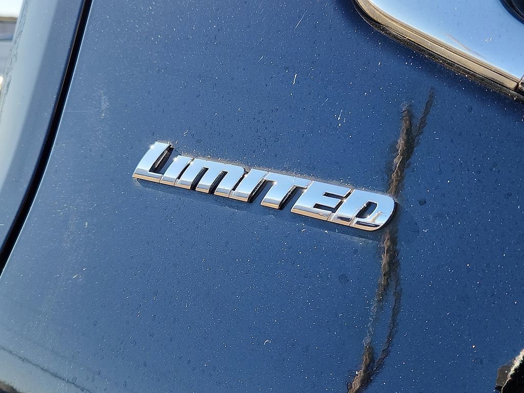 Used 2023 Toyota Tundra Limited image 7